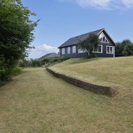 بيت للعطل Idyllic Cottage, Close To The Beach, Nature, And *