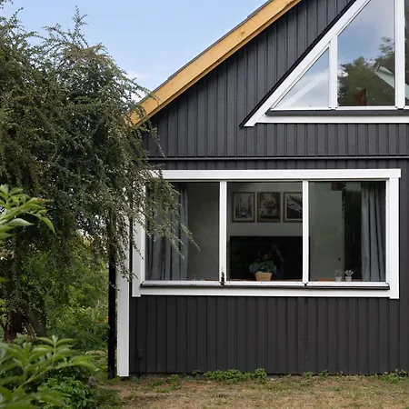 بيت للعطل Idyllic Cottage, Close To The Beach, Nature, And